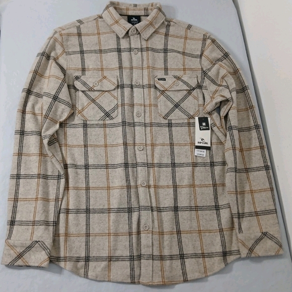 Quiksilver Men's Casual Plaid and Striped Shirt Set - Picture 4 of 11